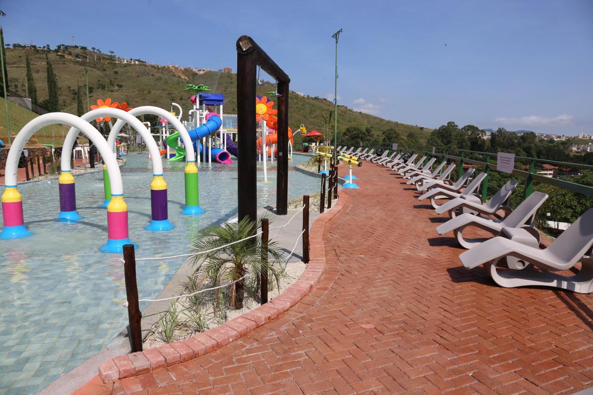 Golden Park All Inclusive Poços de Caldas Dış mekan fotoğraf Aqua Park