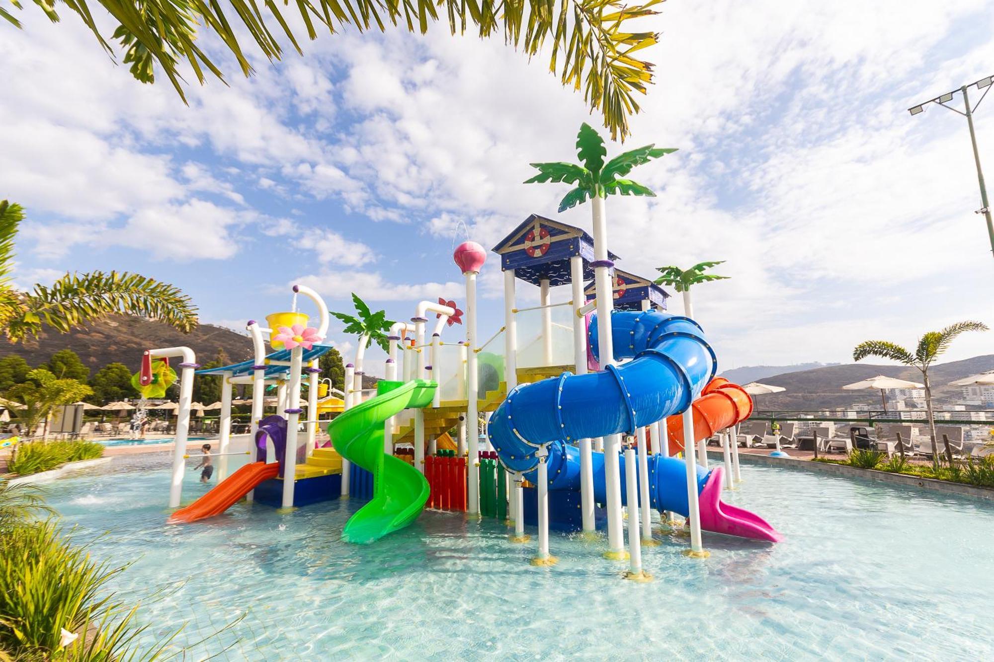 Golden Park All Inclusive Poços de Caldas Dış mekan fotoğraf Waterpark at the Hard Rock Hotel